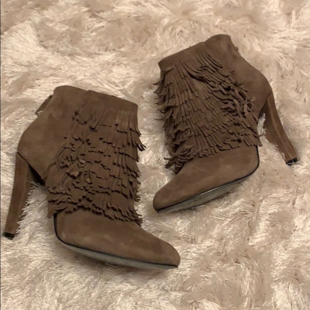 Banana Republic Fringed Booties (8).